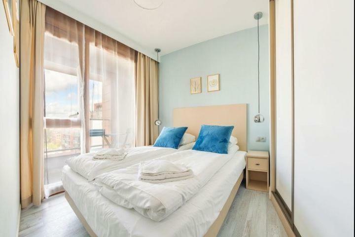 Unique Motlawa Riverbank Apartment Γκντανσκ Εξωτερικό φωτογραφία